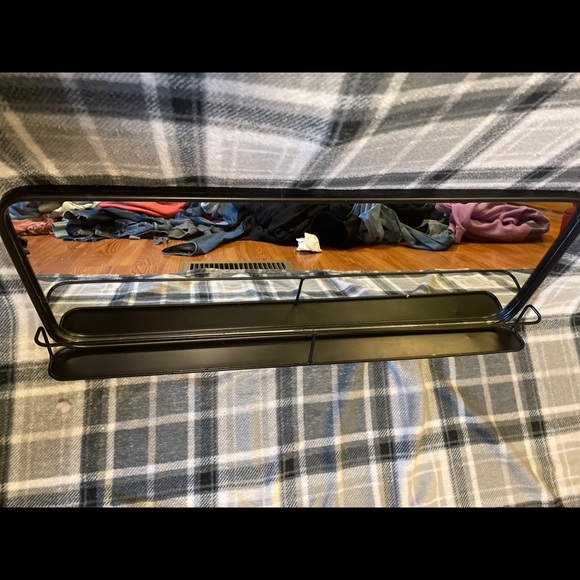 Mirror - Picture 1 of 3